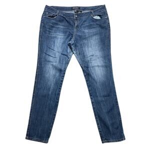 Dereon Jeans 24W Womens Skinny Studded Pocket Fleur De Lis Beyonce Dark Wash